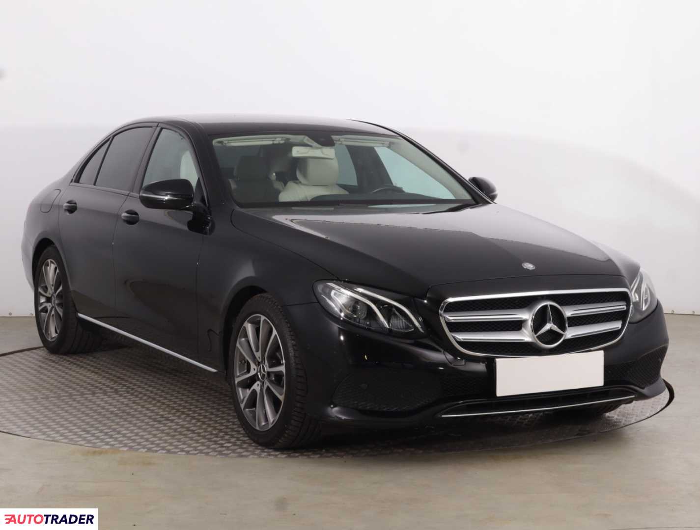 Mercedes E-klasa 2016 2.0 191 KM