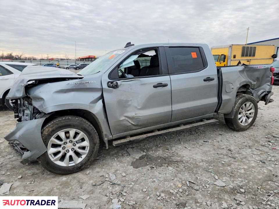 Chevrolet Silverado 2025 2