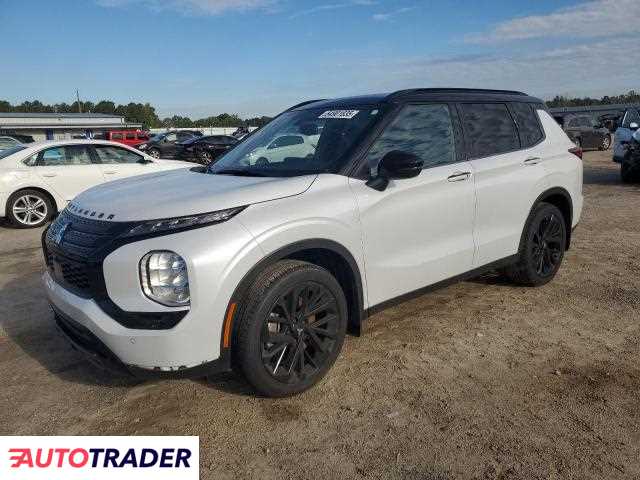 Mitsubishi Outlander 2024 2