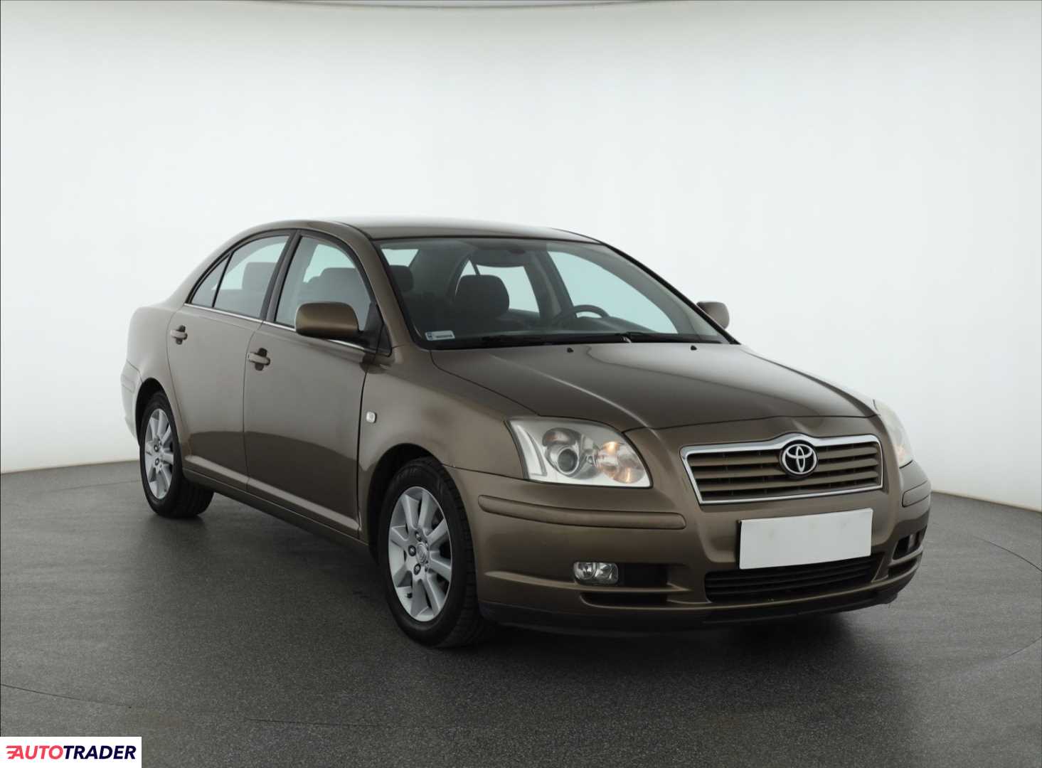 Toyota Avensis 2006 2.2 147 KM