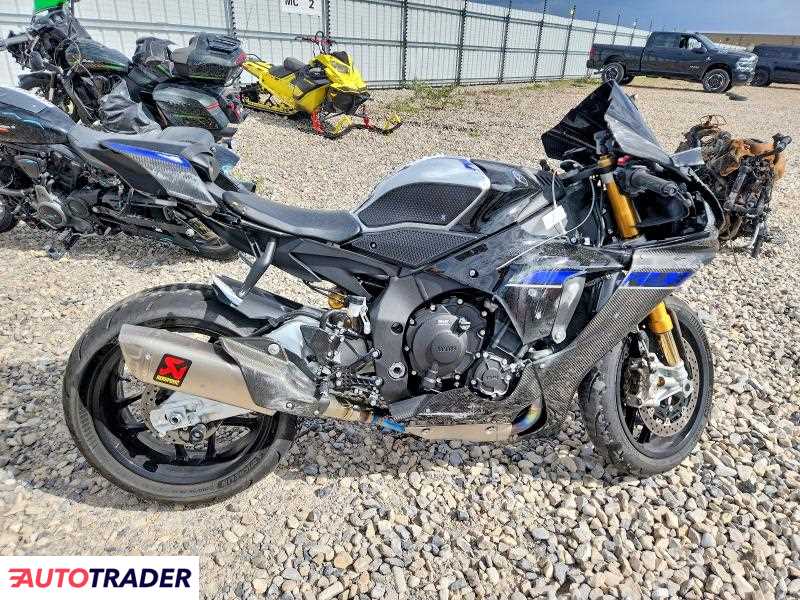 Yamaha YZF 2024