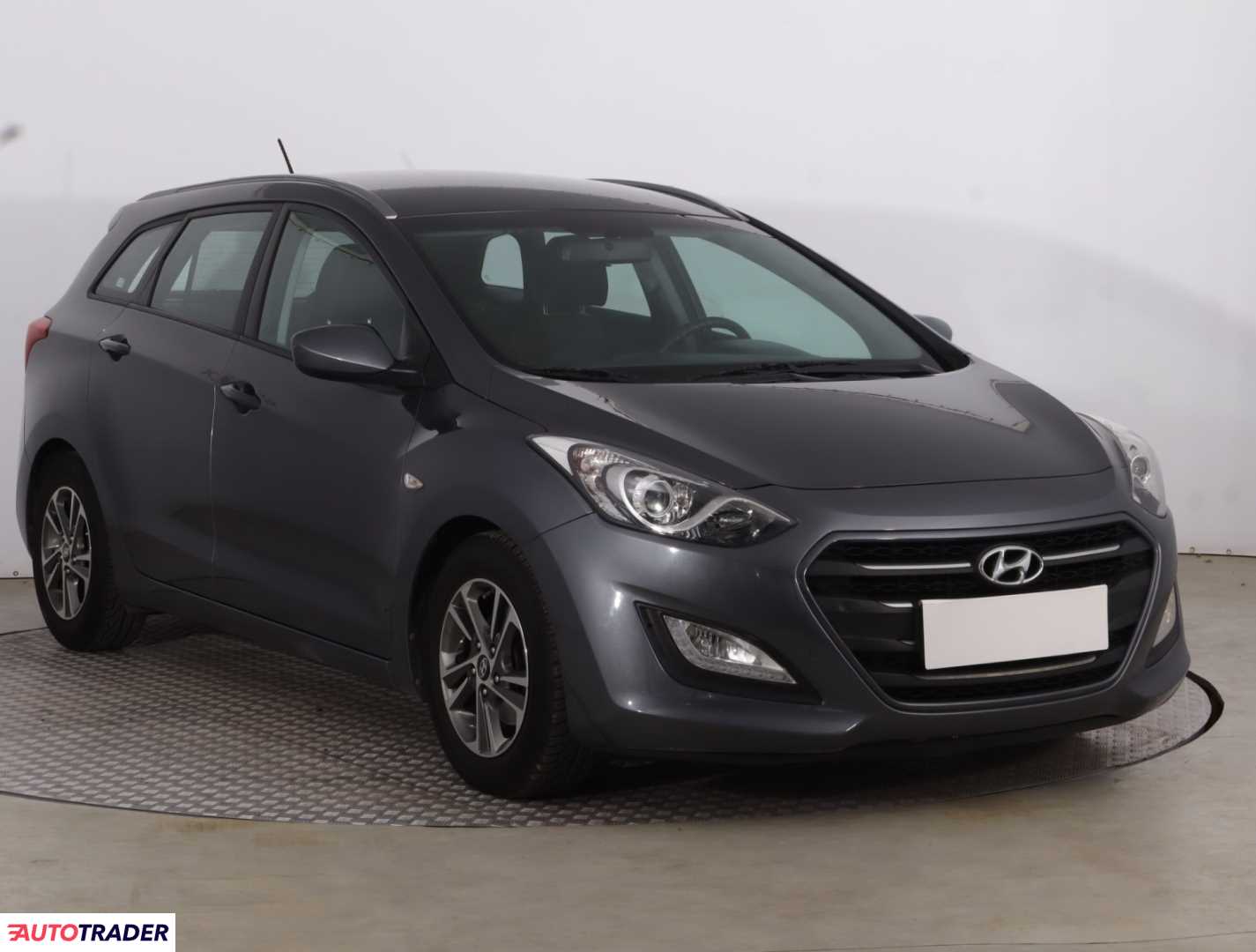 Hyundai i30 2015 1.6 132 KM