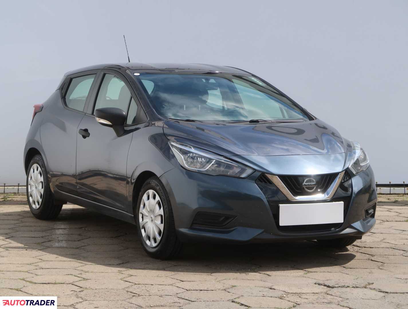 Nissan Micra 2017 0.9 88 KM