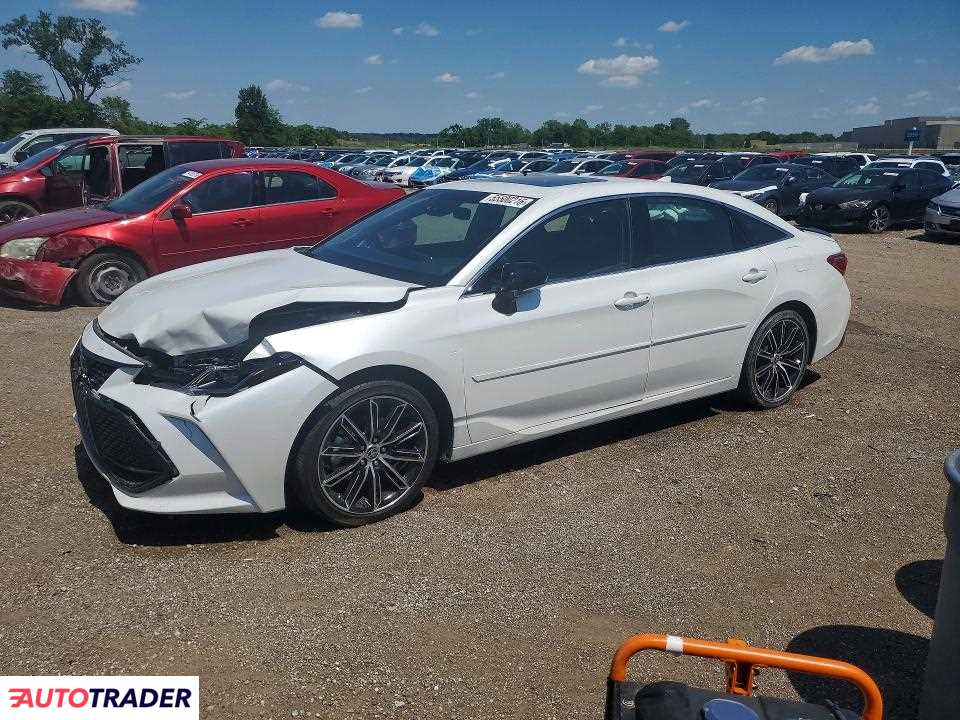 Toyota Avalon 2022 3