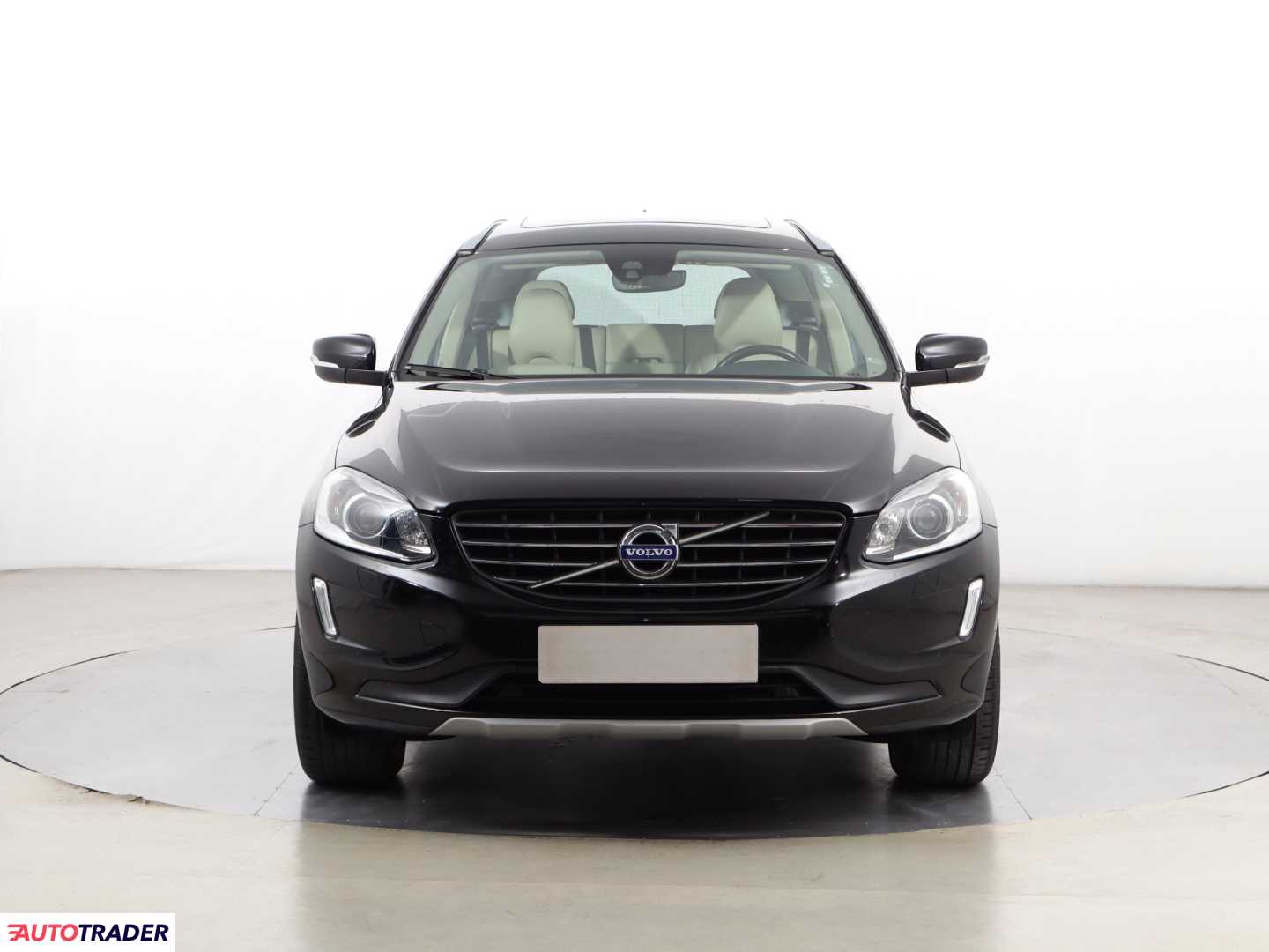 Volvo XC60 2017 2.0 187 KM