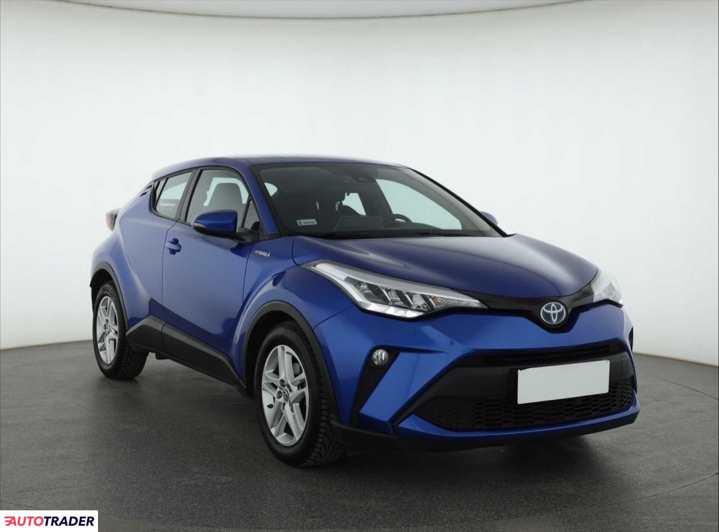 Toyota C-HR 2021 1.8 120 KM