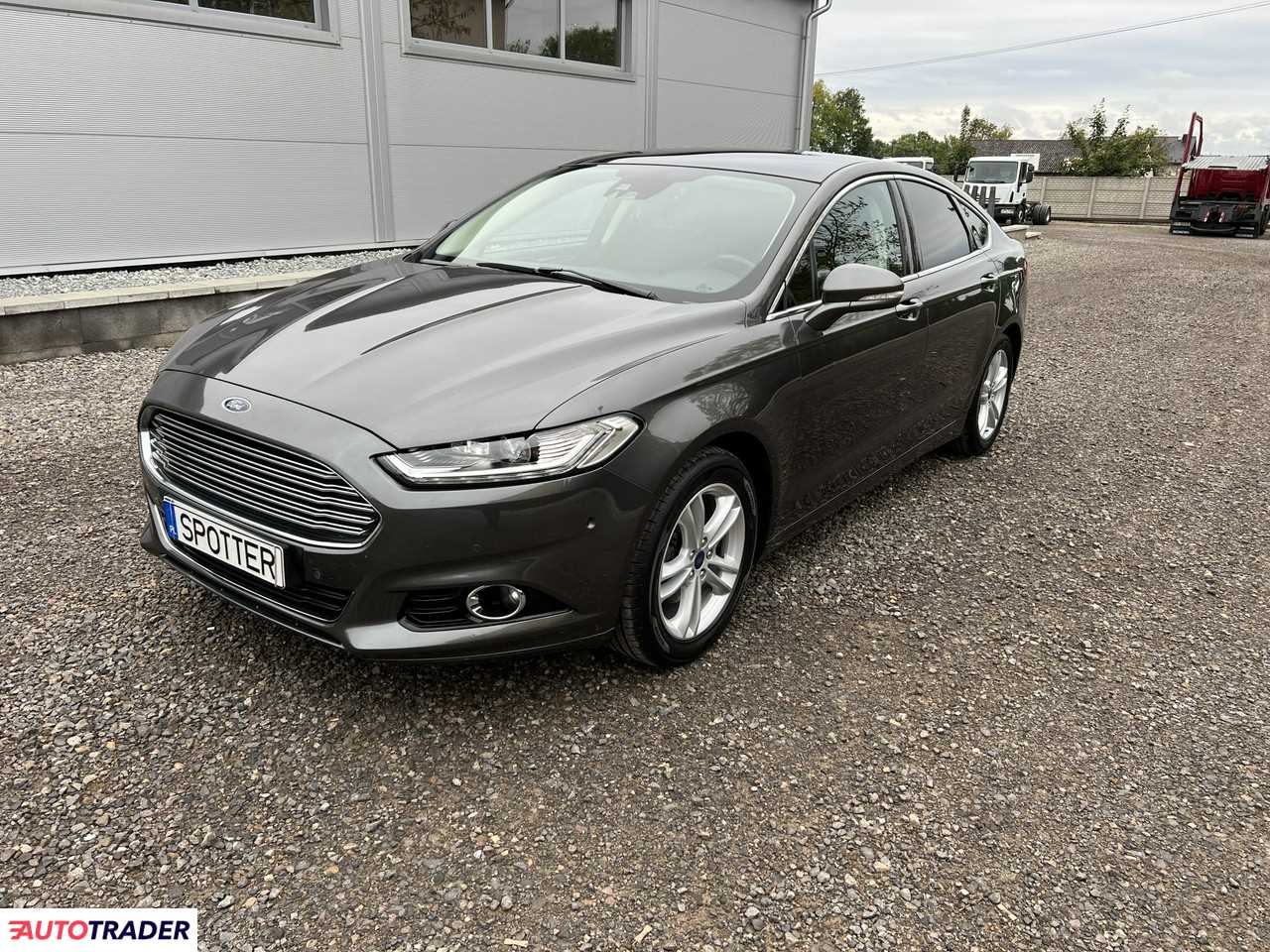 Ford Mondeo 2017 2 180 KM