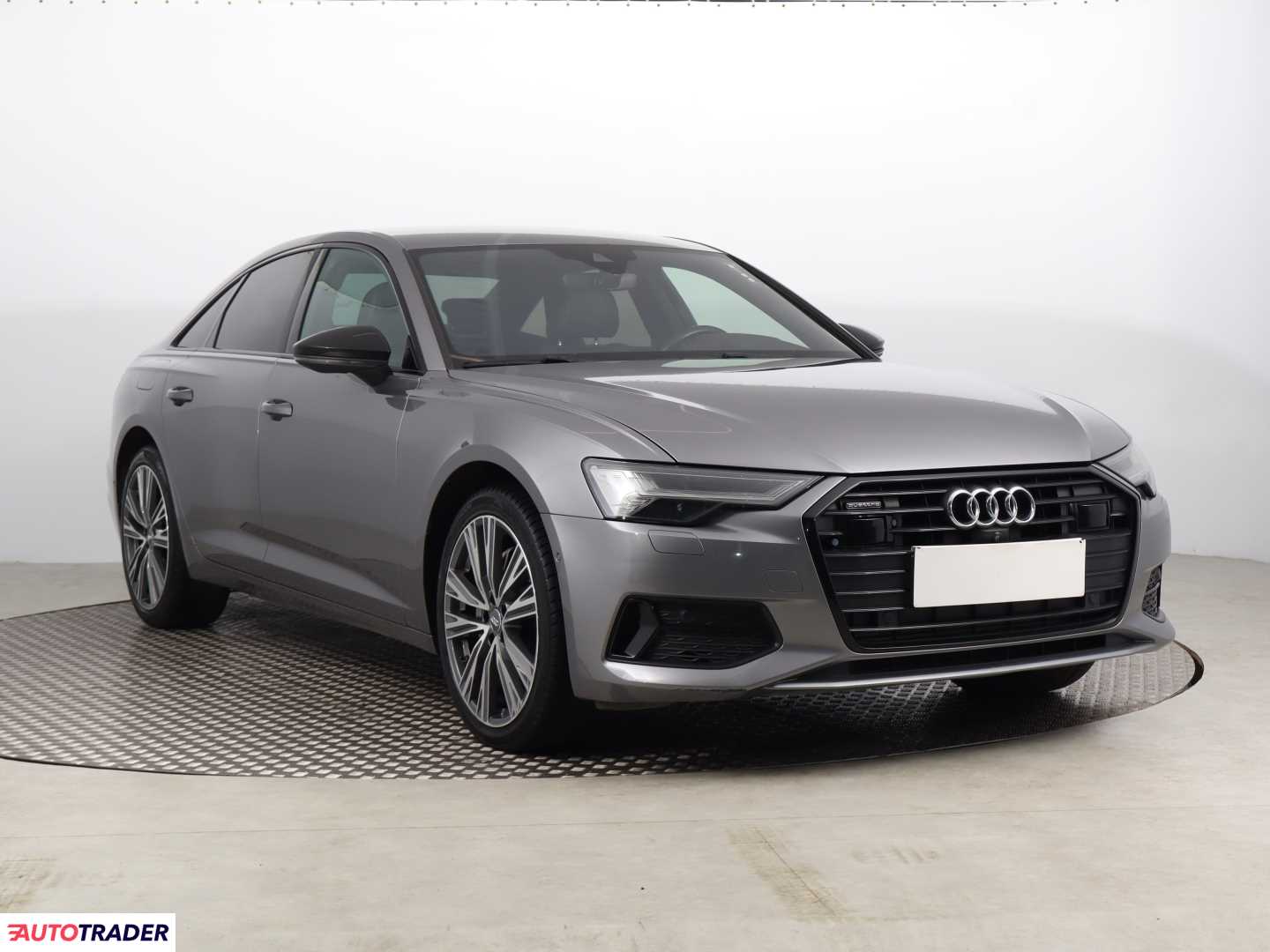 Audi A6 2018 3.0 281 KM