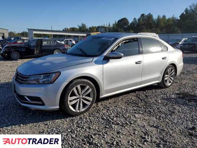 Volkswagen Passat 2.0 benzyna 2019r. (MEMPHIS)