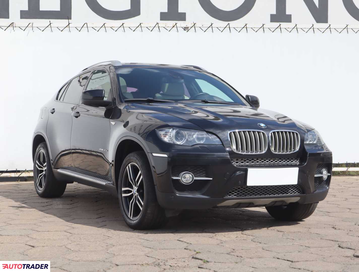 BMW X6 2011 3.0 301 KM
