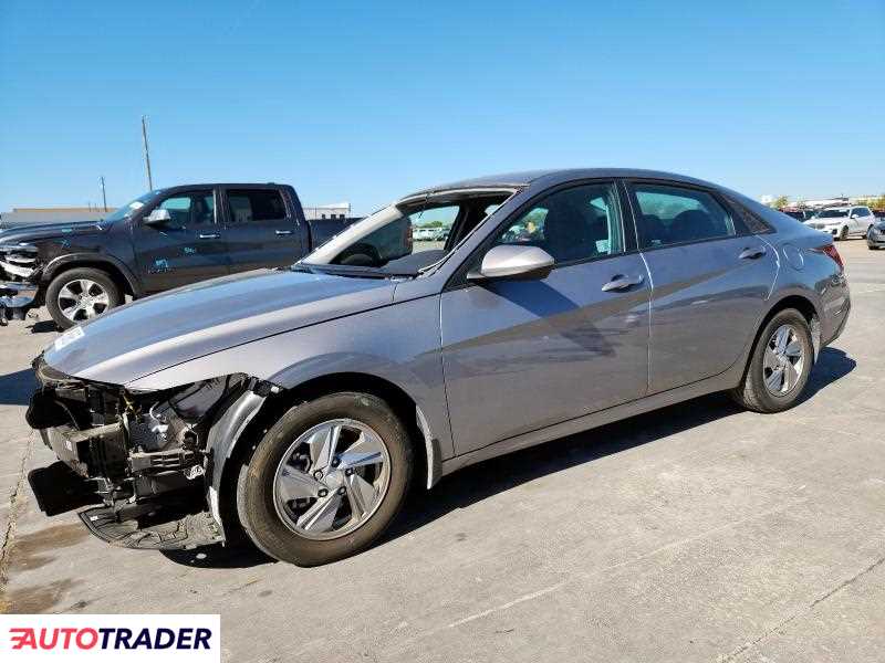 Hyundai Elantra 2024 2