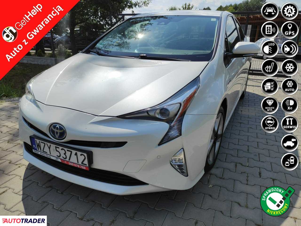 Toyota Prius 2017 1.8 122 KM