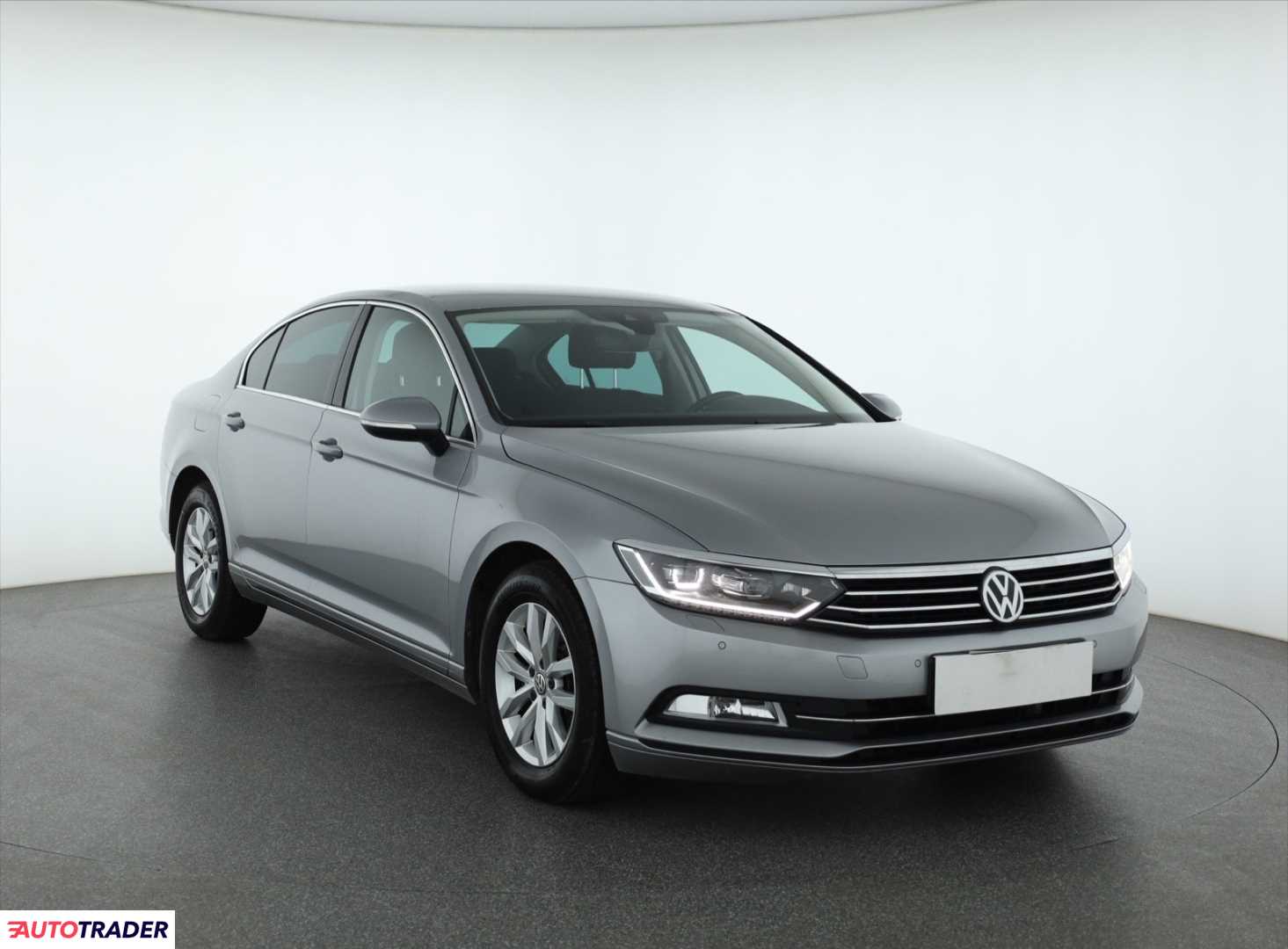 Volkswagen Passat 1.8 177 KM 2018r. (Piaseczno)