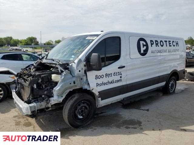 Ford Transit 2019 3