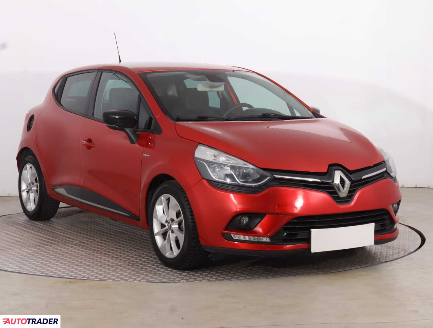 Renault Clio 2017 1.1 72 KM