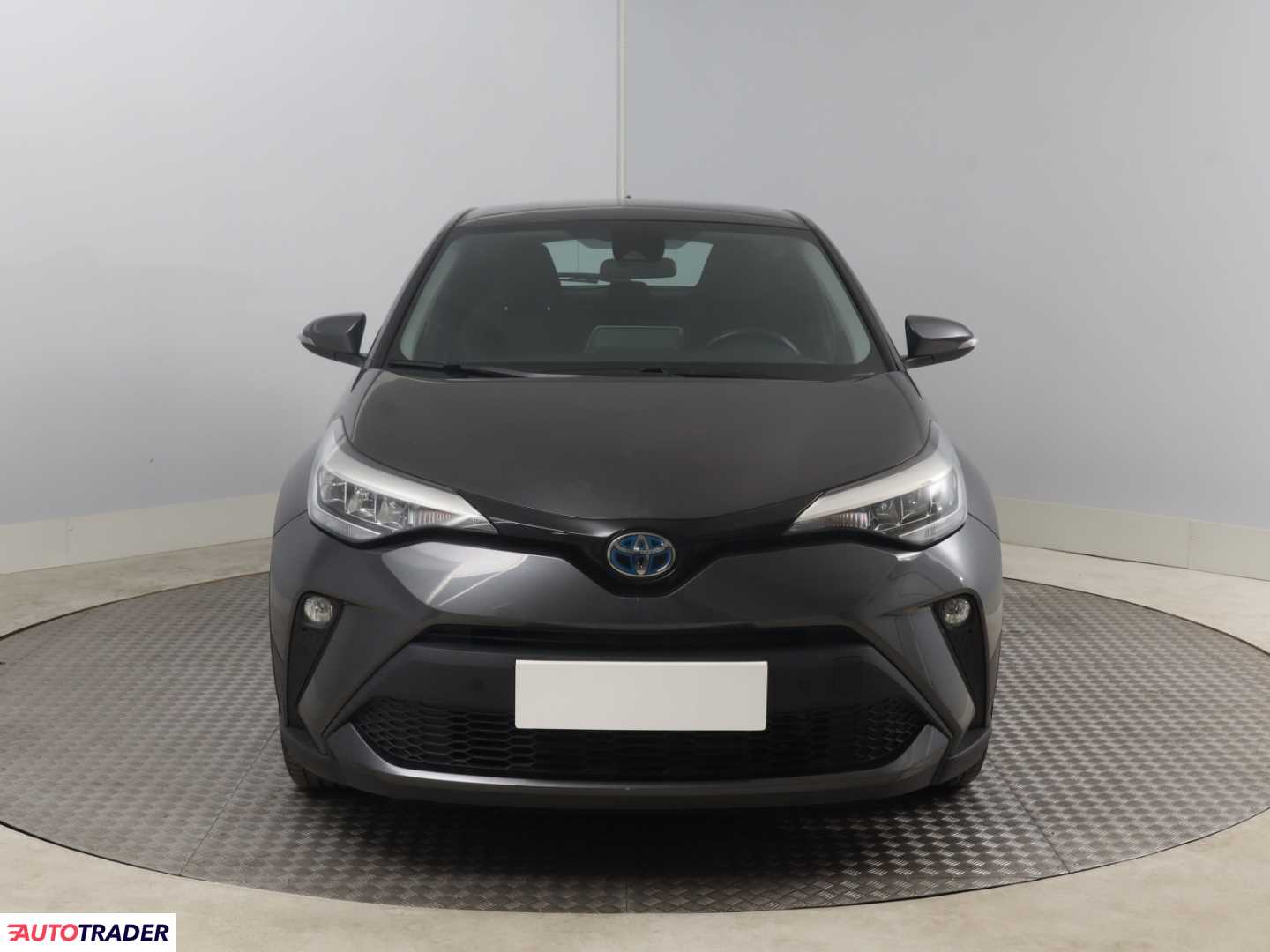 Toyota C-HR 2023 1.8 120 KM