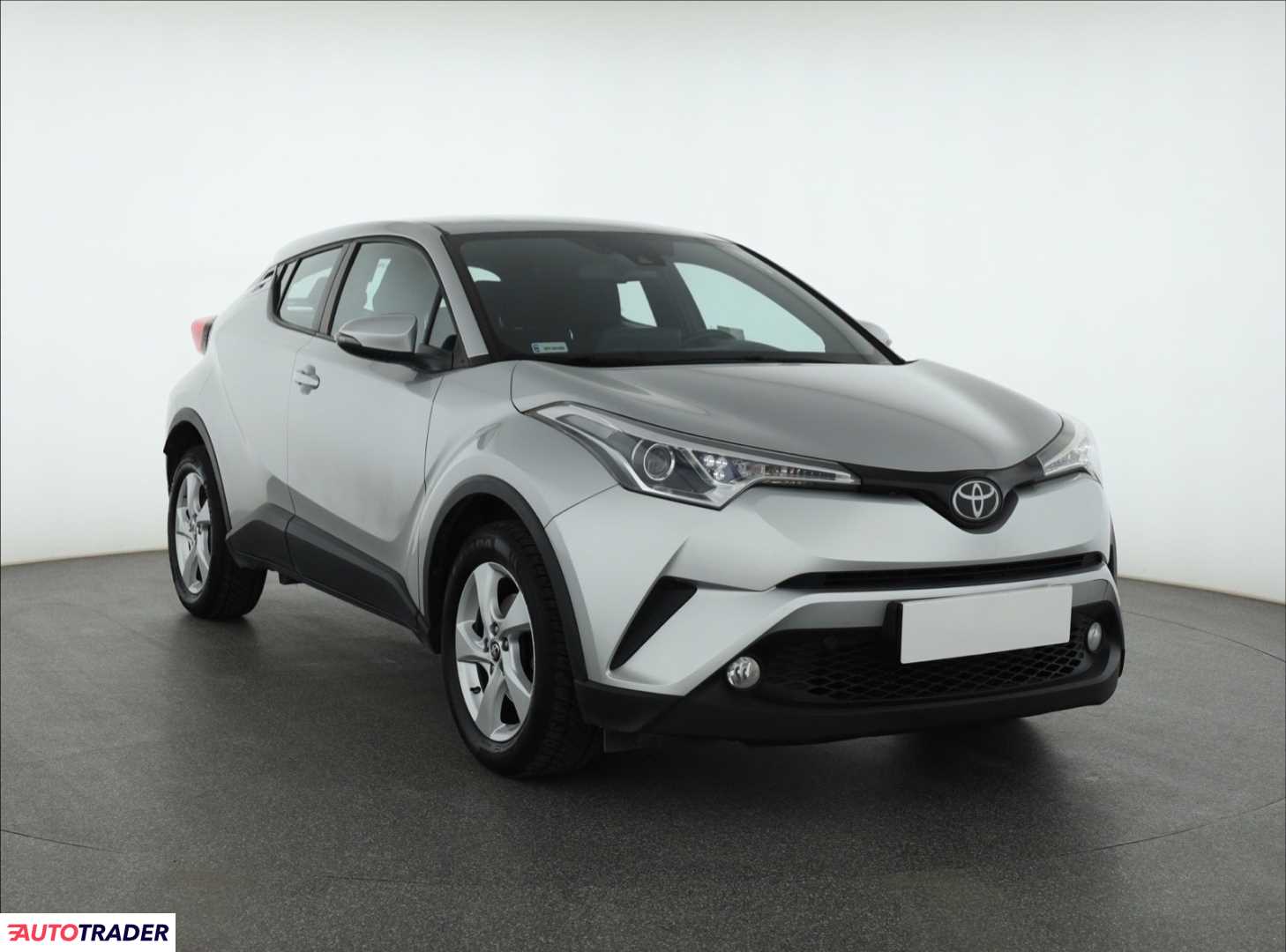 Toyota C-HR 2019 1.2 113 KM
