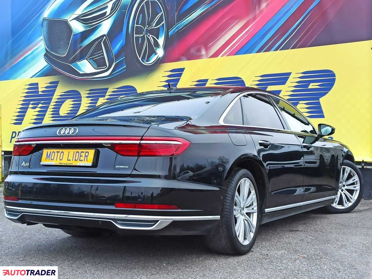 Audi A8 2018 3.0 286 KM