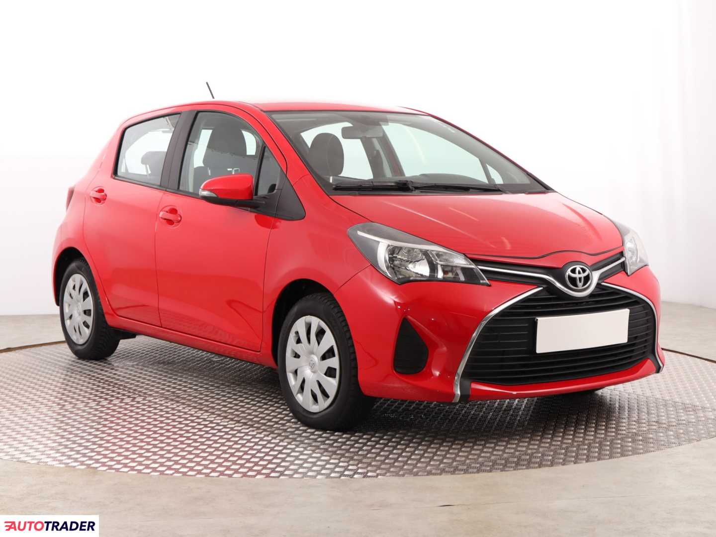 Toyota Yaris 2016 1.3 97 KM