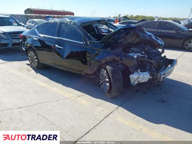 Nissan Altima 2024 2