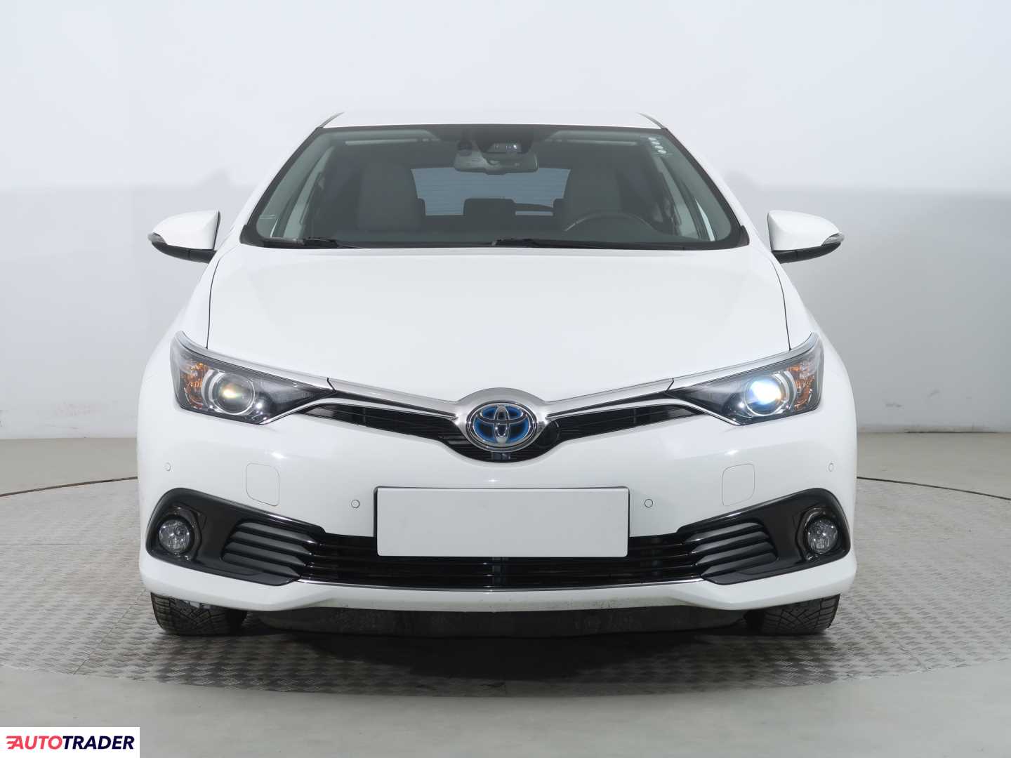 Toyota Auris 2016 1.8 134 KM