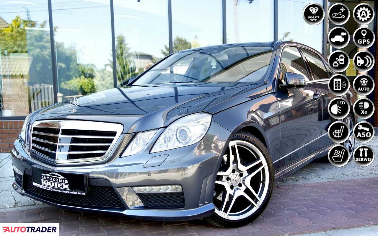 Mercedes E-klasa 2010 3.0 265 KM