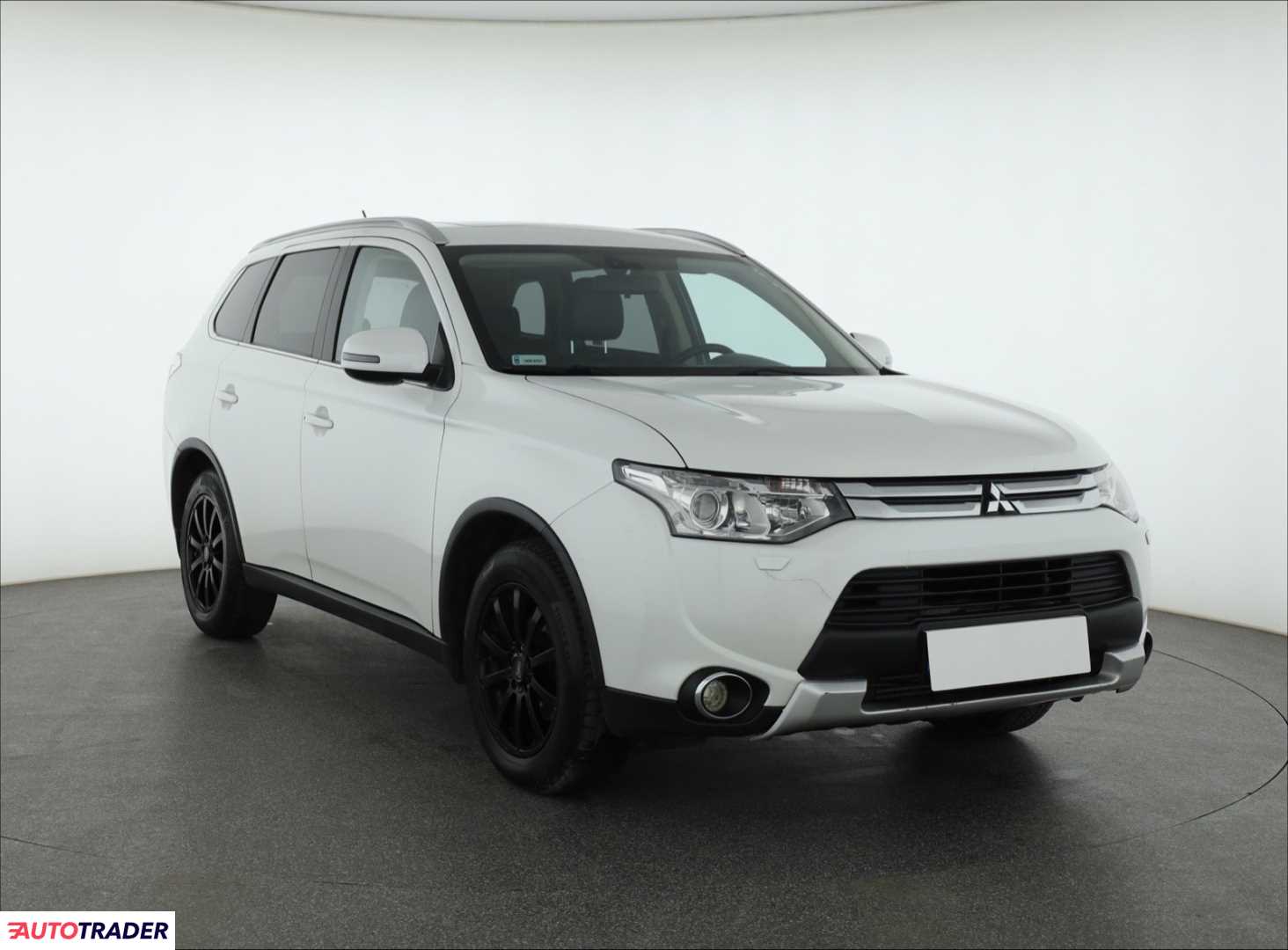 Mitsubishi Outlander 2014 2.3 147 KM Mitsubishi Outlander 2014 2.3 147 KM