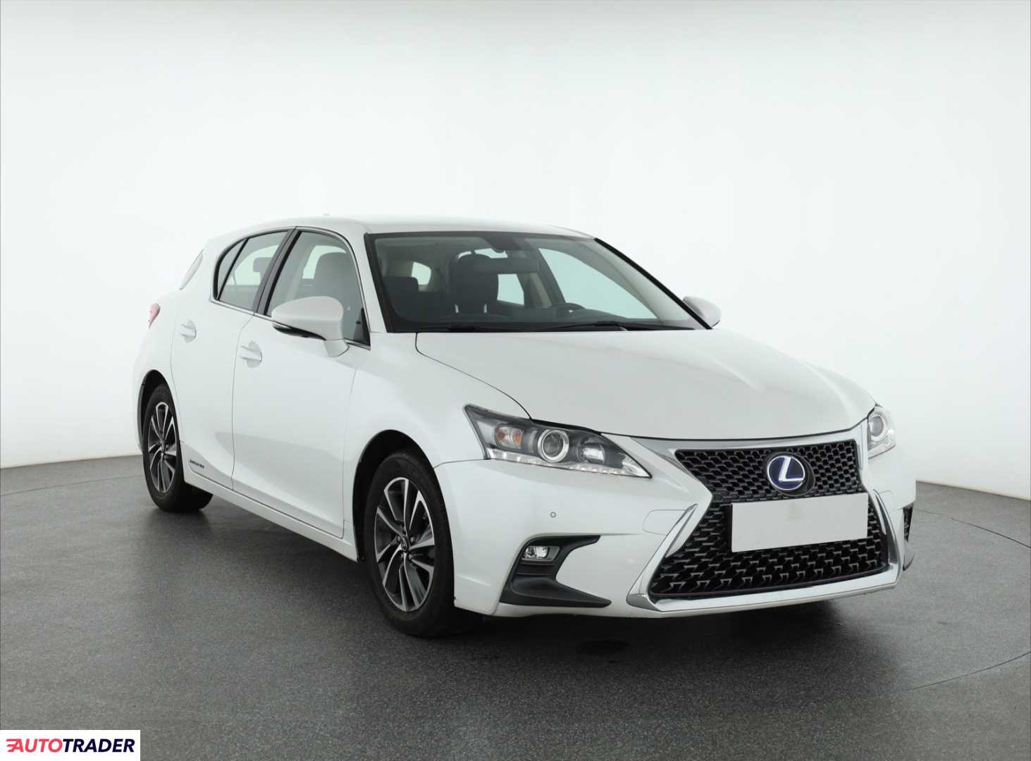 Lexus CT 2020 1.8 134 KM