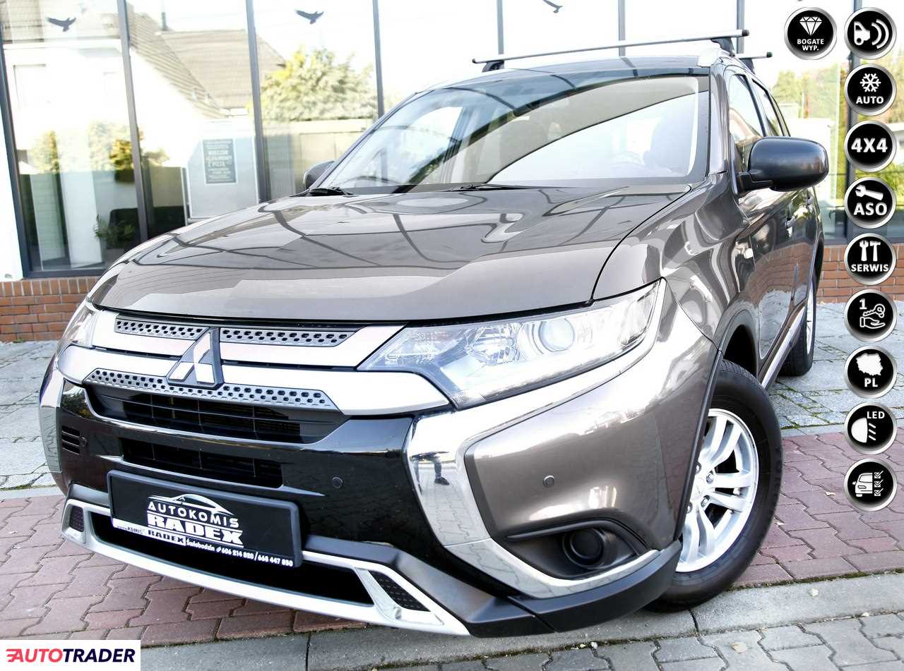 Mitsubishi Outlander 2020 2.0 150 KM Mitsubishi Outlander 2020 2.0 150 KM