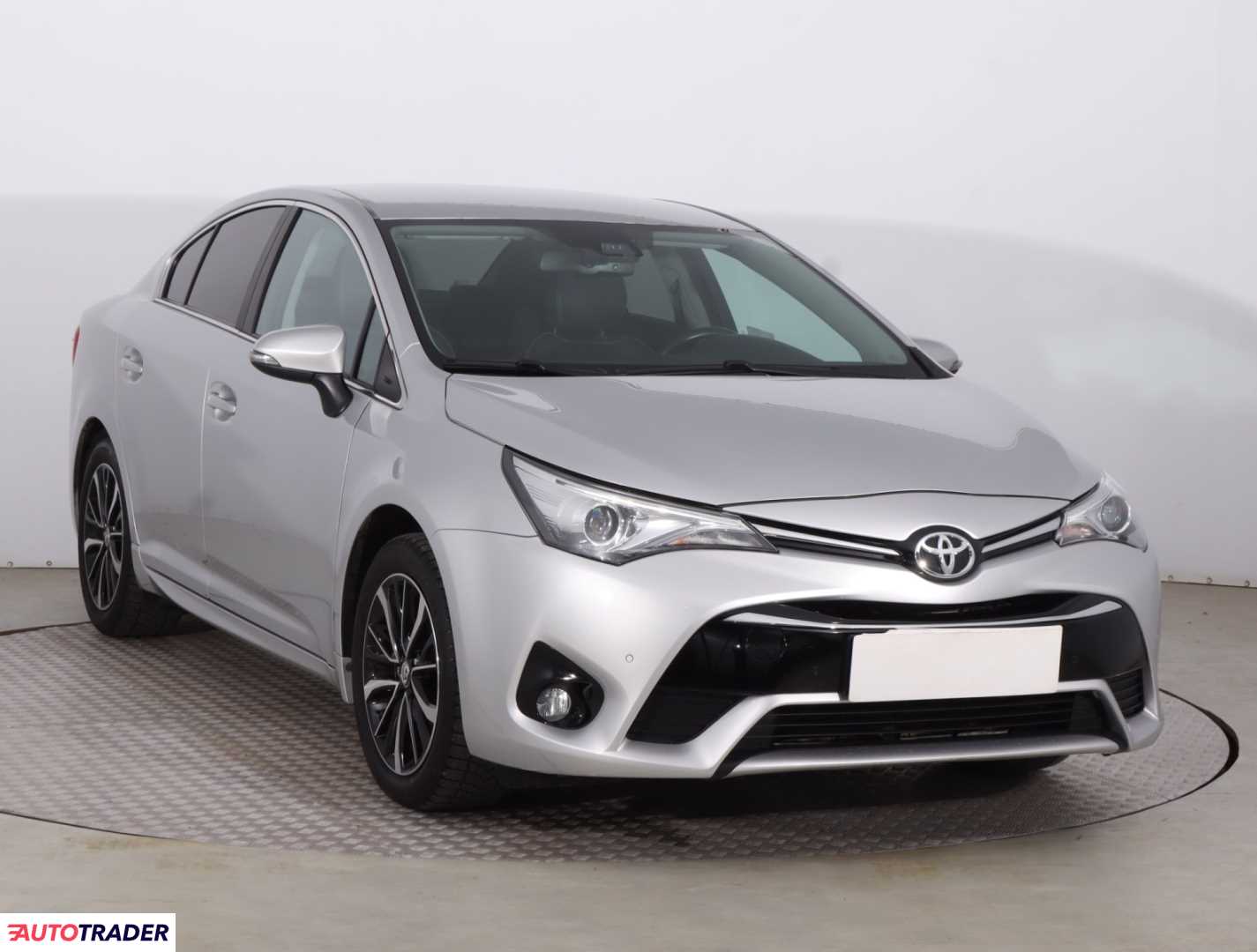 Toyota Avensis 2018 1.8 144 KM