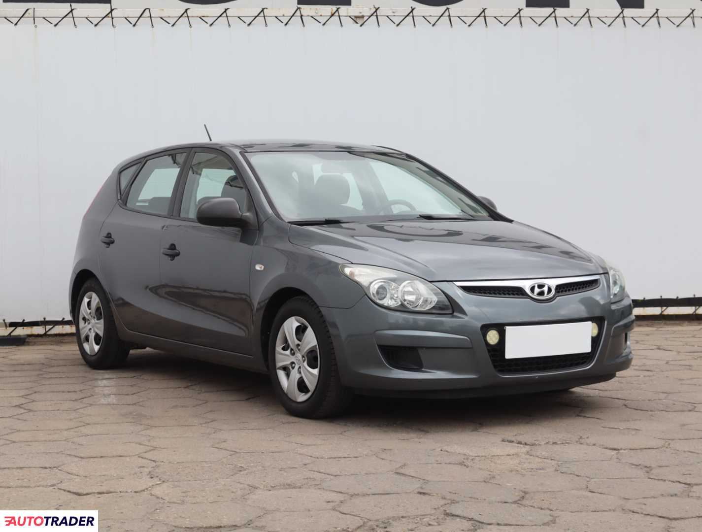 Hyundai i30 2009 1.4 107 KM