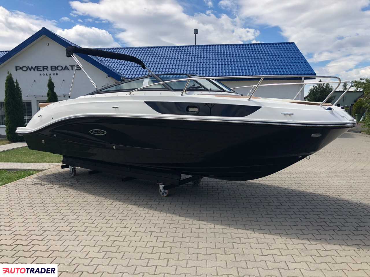 SEA RAY 230 SSE - OSTATNIE SEA RAY 230 SSE - OSTATNIE