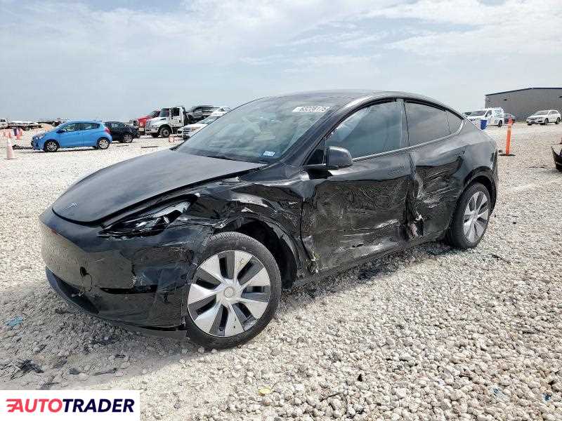 Tesla Model Y 2023 Tesla Model Y 2023