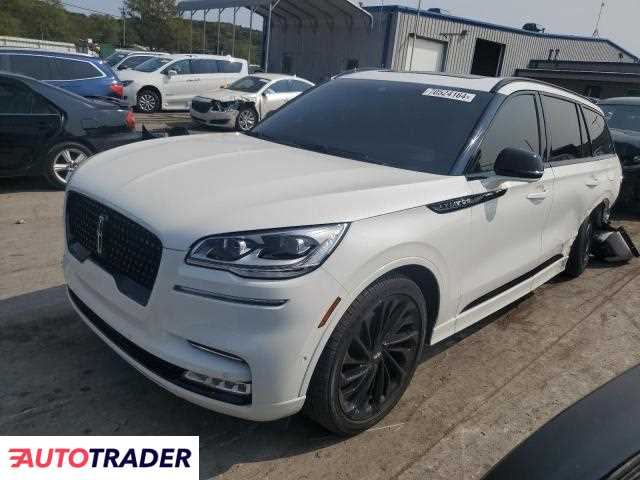 Lincoln Aviator 3.0 benzyna 2023r. (LEBANON)