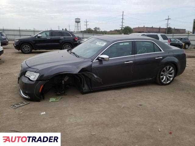 Chrysler 300C 2019 3