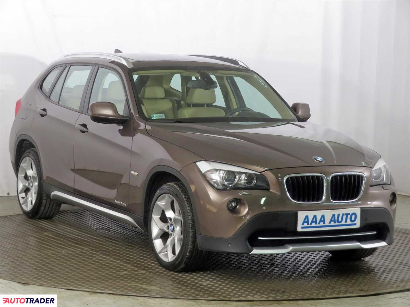 BMW X1 2012 2.0 174 KM BMW X1 2012 2.0 174 KM