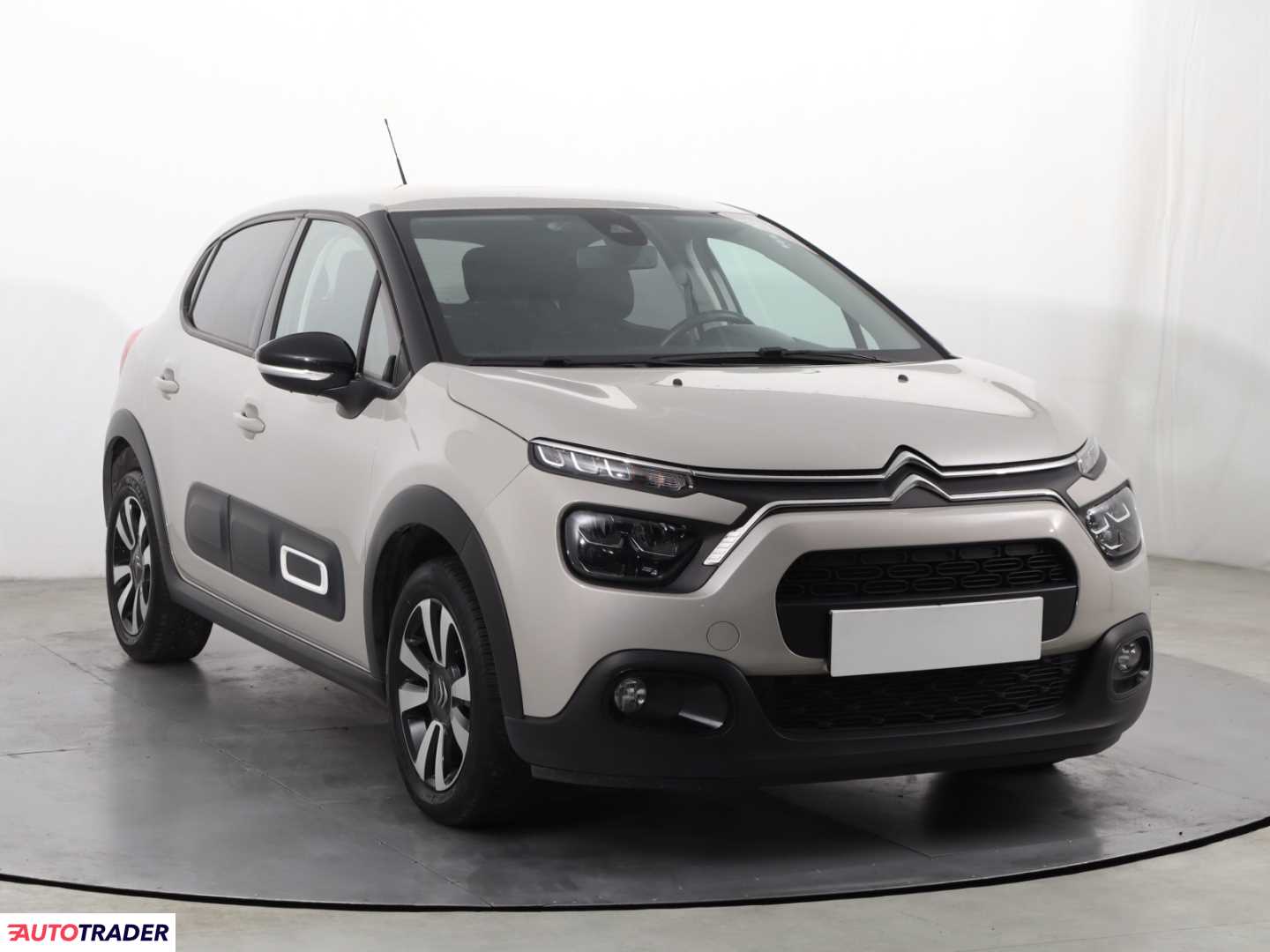 Citroen C3 2024 1.2 81 KM