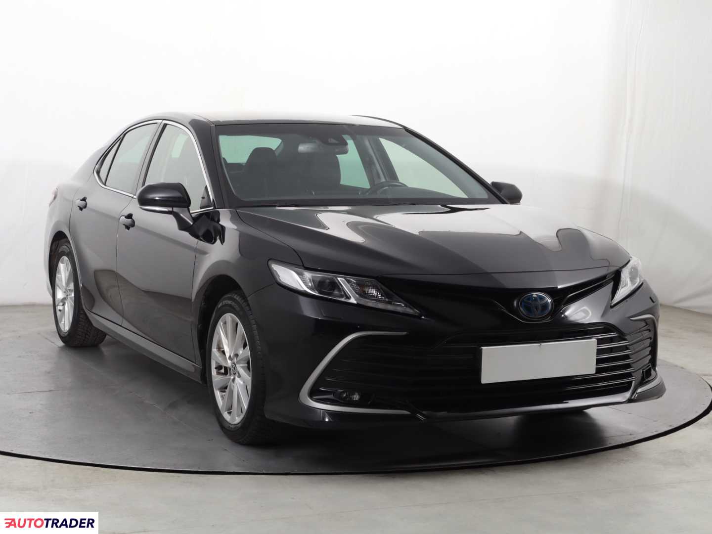 Toyota Camry 2021 2.5 214 KM