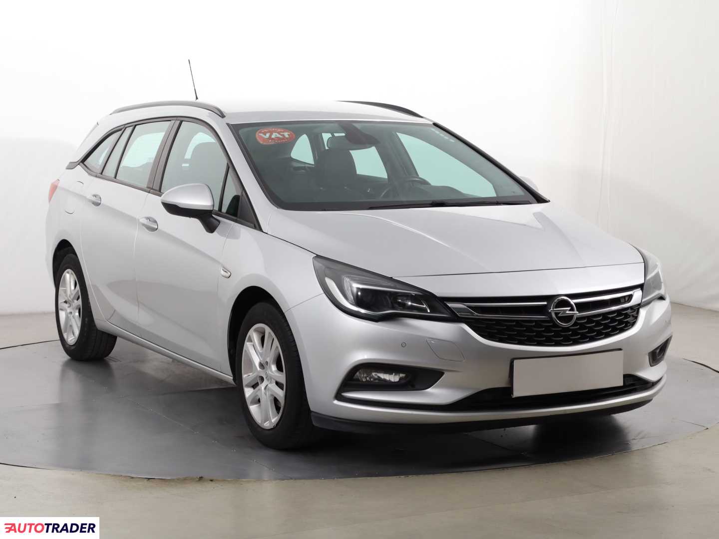 Opel Astra 2017 1.6 108 KM