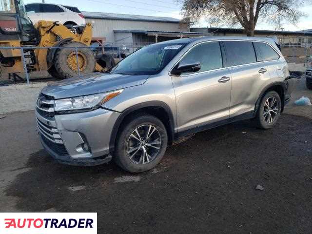 Toyota Highlander 3.0 benzyna 2019r. (ALBUQUERQUE)