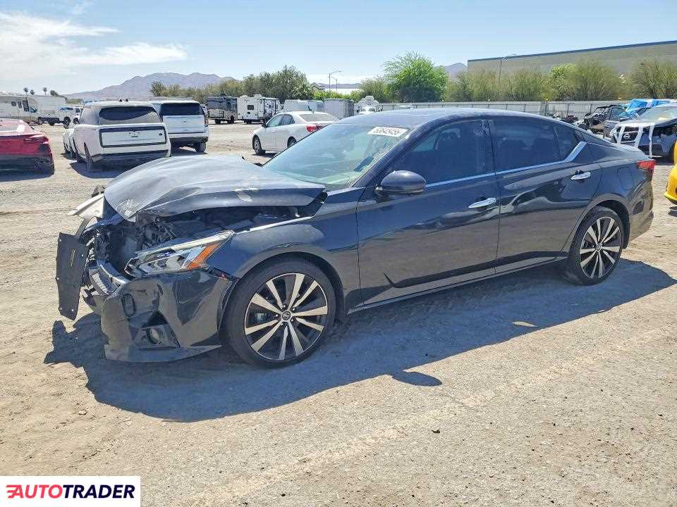 Nissan Altima 2021 2