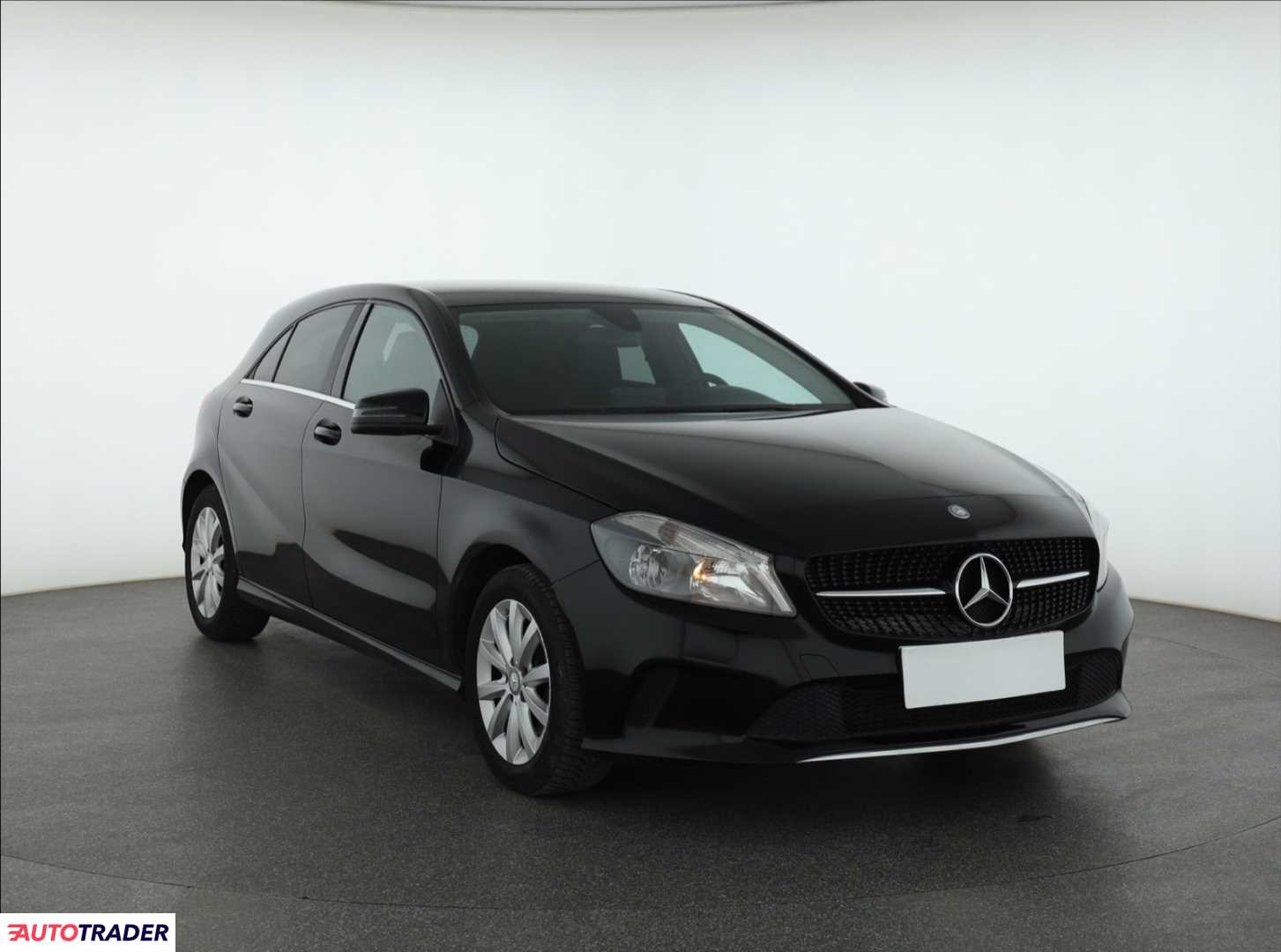 Mercedes A-klasa 2016 1.6 100 KM