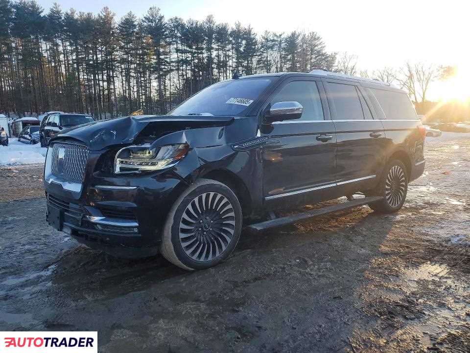 Lincoln Navigator 2020 3