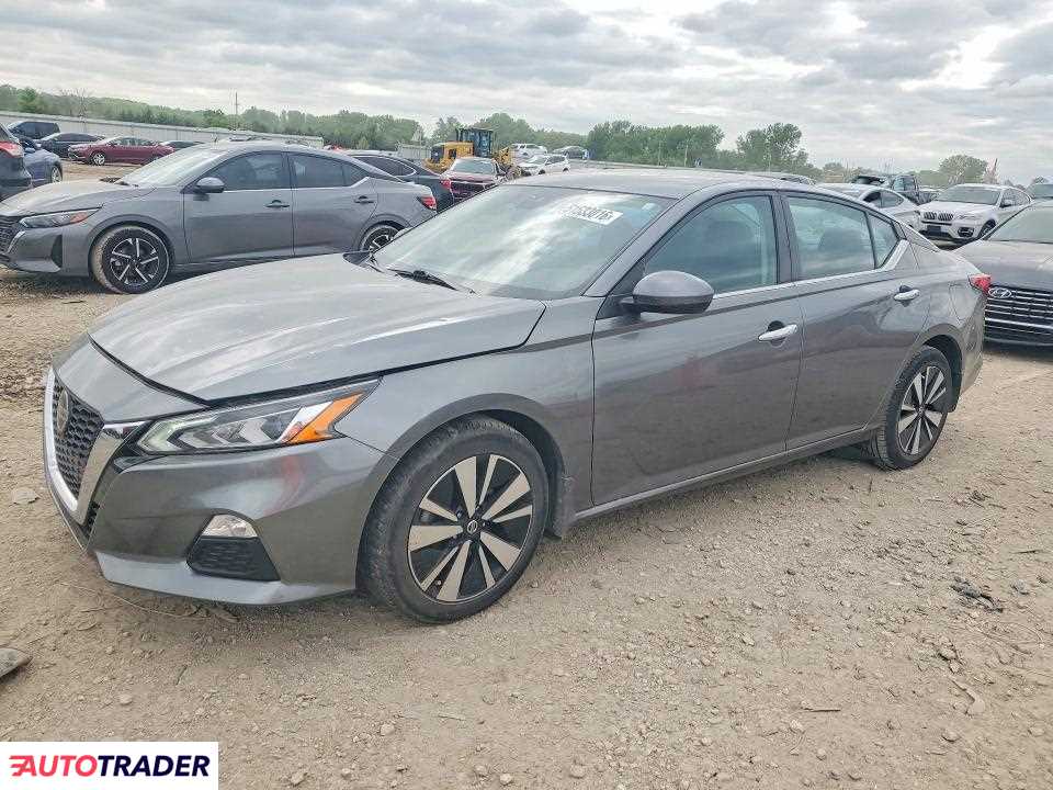 Nissan Altima 2022 2
