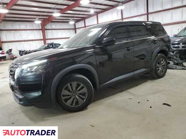 Nissan Pathfinder 2023 3