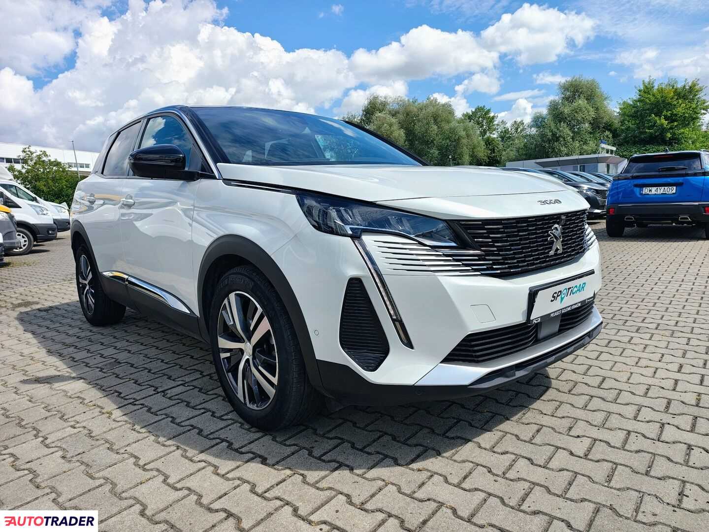 Peugeot 3008 2023 1.2 130 KM