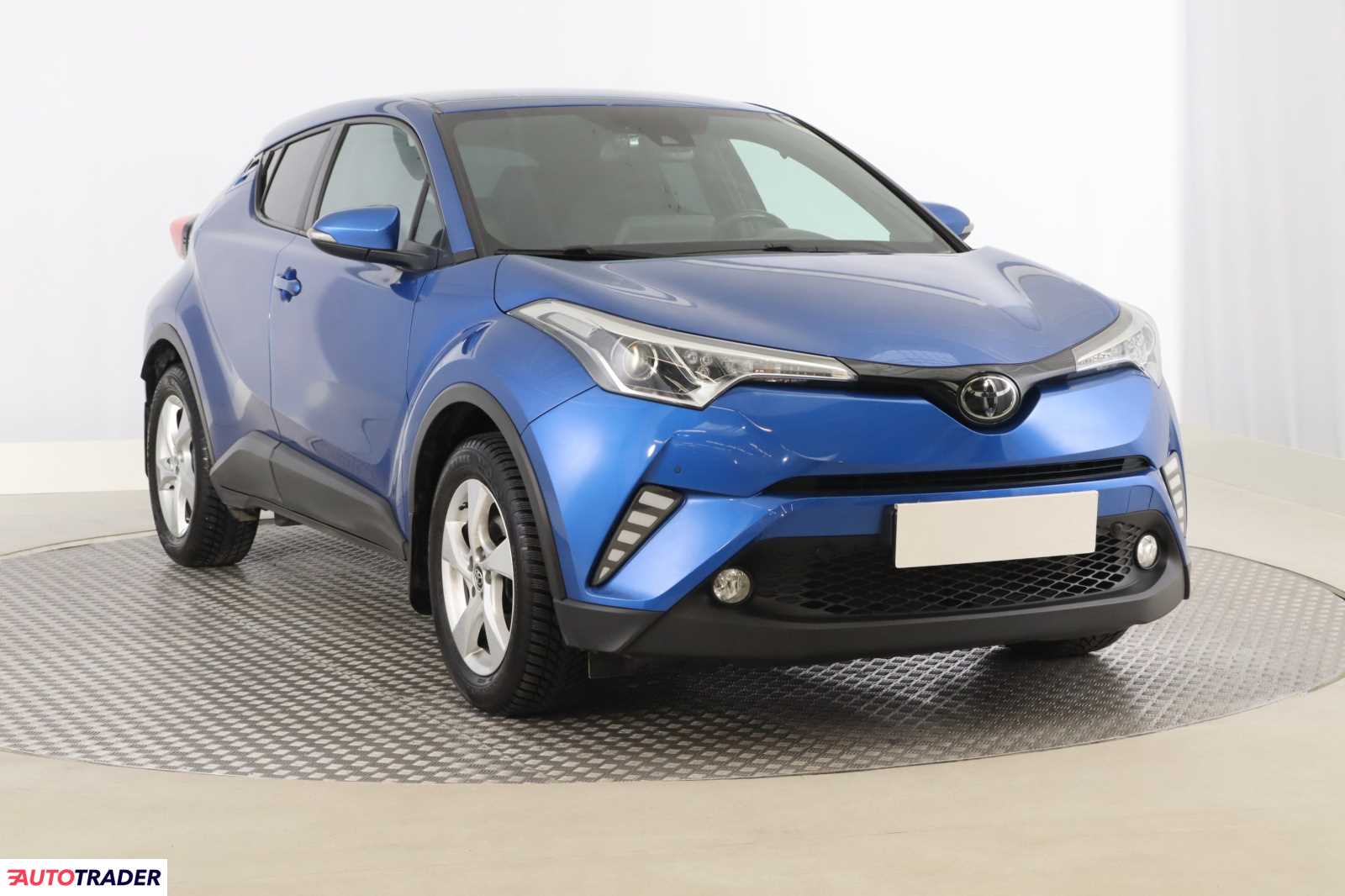Toyota C-HR 2019 1.2 113 KM