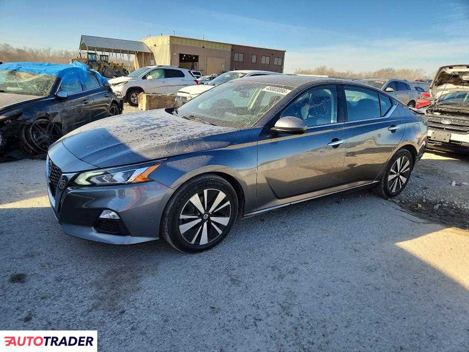 Nissan Altima 2021 2