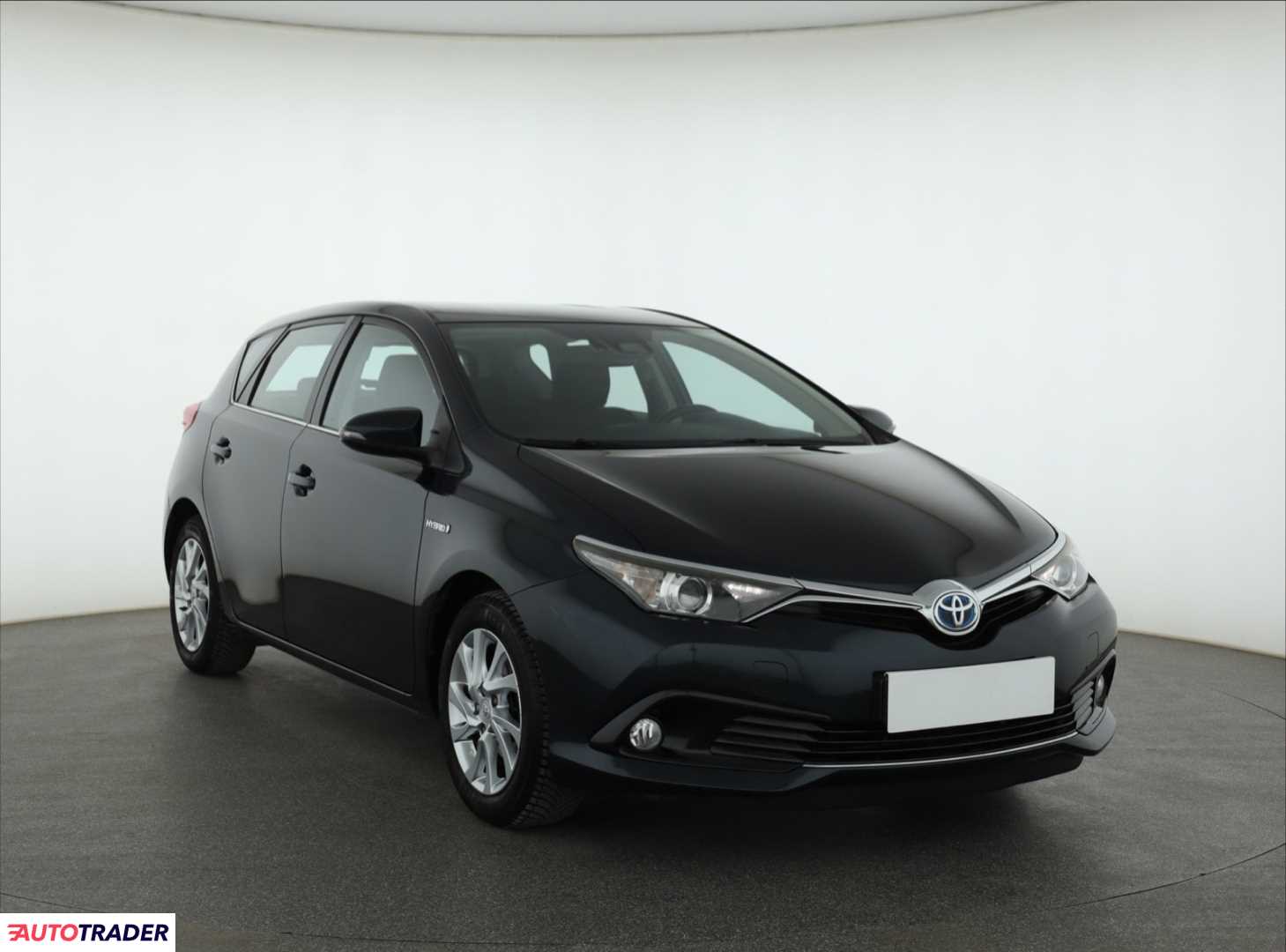 Toyota Auris 2016 1.8 134 KM