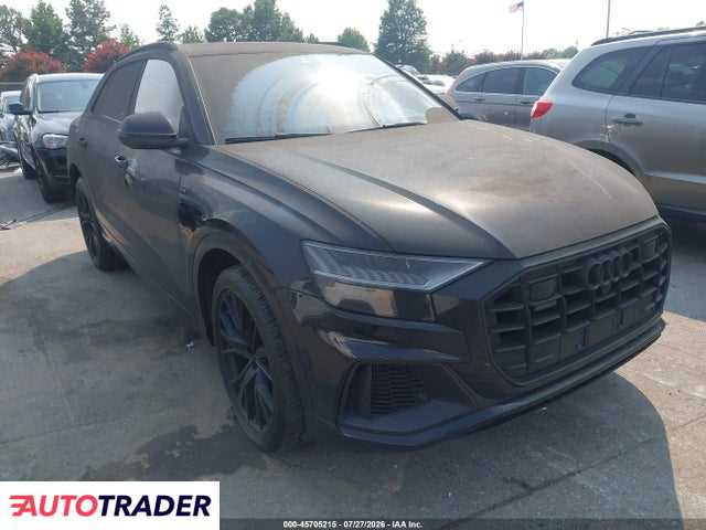 Audi Q8 2021 3